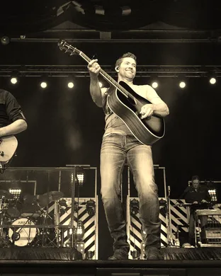 Josh Turner