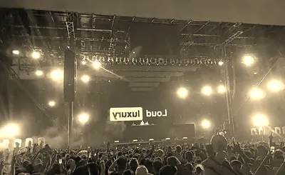 Loud Luxury