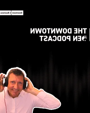 The Mama's Den Podcast Live! event